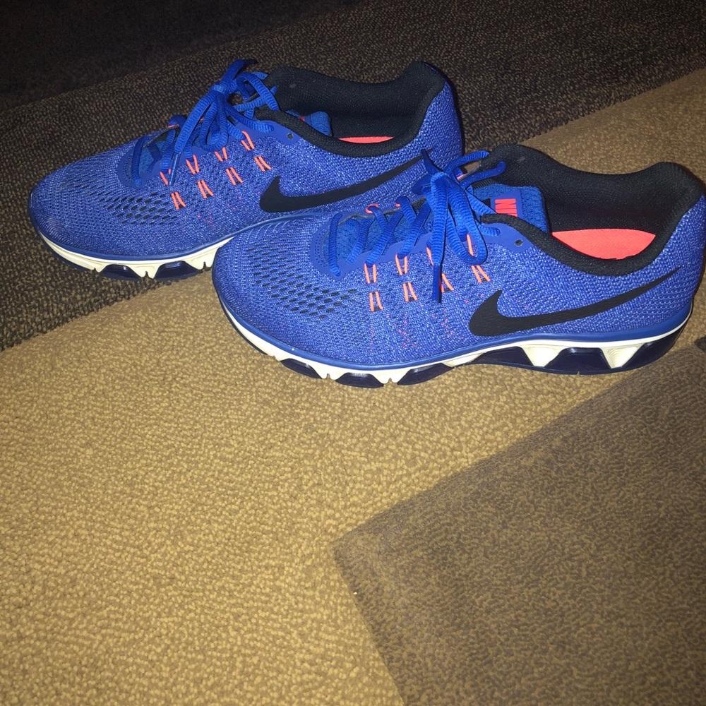 Nike women’s  running sneakers size 10